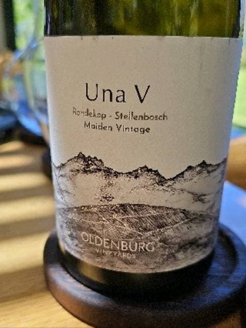 Una V Maiden Vintage