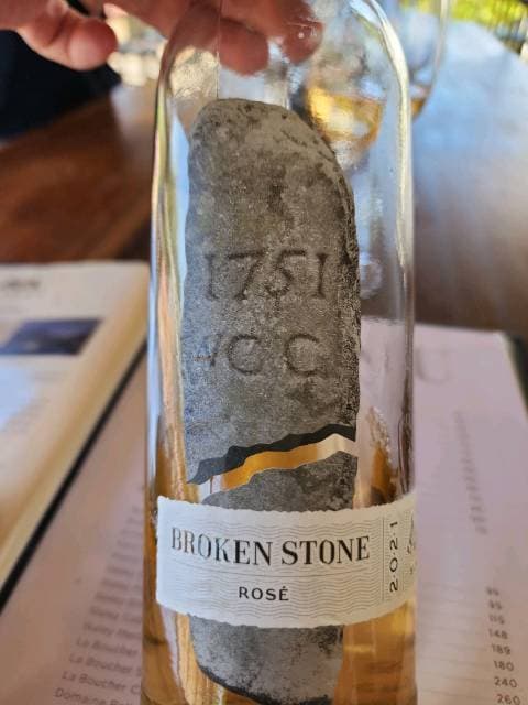 Broken Stone Rosé