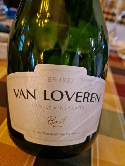 Chardonnay - Pinot Noir Brut